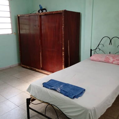 "$16.000usd CON AJUSTE. En venta  excelente y tranquilo apartamento de 2  pisos en el 1er piso interior, en El Cerro, - 8/10