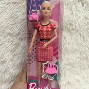 Muñecas barbie con accesorios - Img 55726694