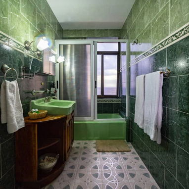 Hermoso apartamento en el Vedado. - Img 113904299