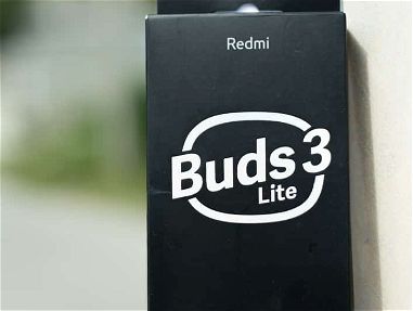 Audífonos Redmy Buds 3  nuevos, excelente calidad de sonido - Img main-image-45135580