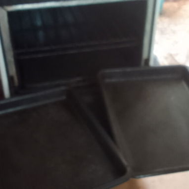 Vendo cocina de gas impud de cuatro hornillas con horno con regulador y balita - 2/4
