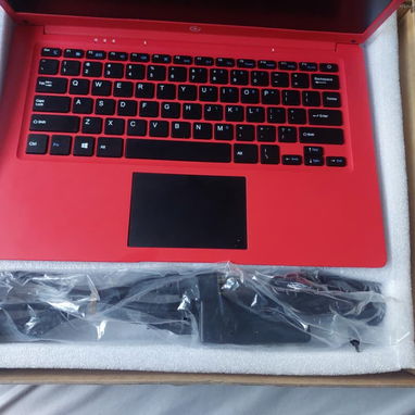 💻 Laptop Roja Core Innovations (✨️NUEVA EN CAJA 📦) - 4/7