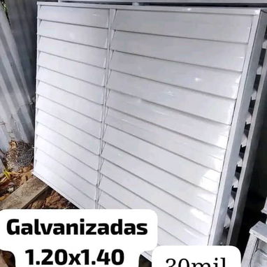 Ventanas chiquita 60 x 60 y la grande 1.20 x 1.40 - Img 125331308