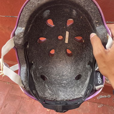 Casco de uso en buen estado - 3/3