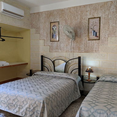 Se alquila casa en varadero para 3personas - Img 116611383