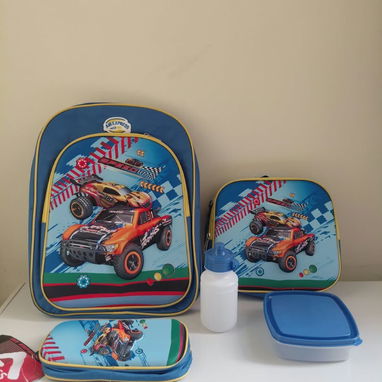 Mochilas 3D con merendero térmico, cartuchera, pomo y pozuelo - 2/9