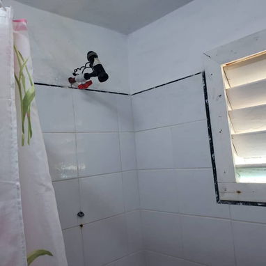 SE RENTA CASA DE 3 HABITACIONES EN GUANABO A 5 CUADRAS DE LA PLAYA CON PISCINA 58858577 - Img 121730324