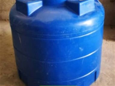 Tanque de agua plástico de varias medidas de alta calidad son nuevos 💯⚡⚡ TANQUE DE AGUA PLÁSTICO DE ALTA CALIDAD SON NU - Img 67293081