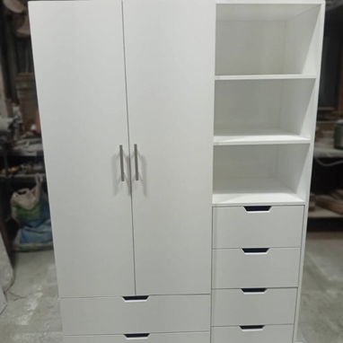 Muebles de melamima trabajamos por encargo , mensajería gratis en toda la Habana, llamar o escribir 58231474 - 4/10