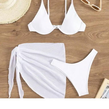 BIKINIS - Img 122075704