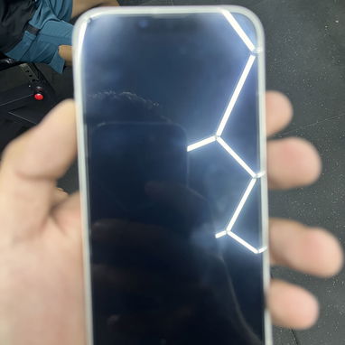 Vendo o cambio por mayor y vuelto IPHONE 13🤍  Libre de fábrica   Batería en 80%  Face ID y True Tone Ok   Lo doy con co - Img 124136719