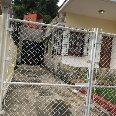 Renta Alojamiento o Negocio Casa independiente Playa 750usd 53582376 - Img 118909095