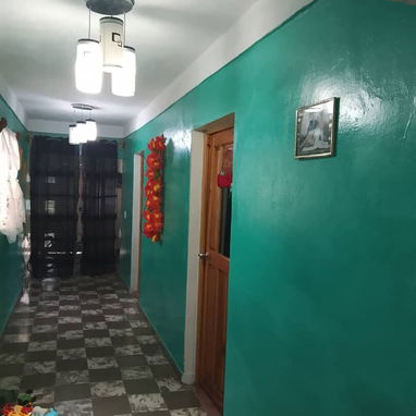 SE VENDE CASA🏠 CON COMODIDAD Y CONFORT - Img 127637010