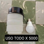 Vendo UN Aplique de USO con su bombillo en 5000 - Img 55941135