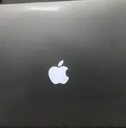MacBooks Pro - Img 49369066