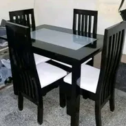 Mesa y Sillas de Comedor Negro - Img 55160106