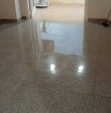 Pulimos todo tipo de pisos, paredes y escaleras llamar al 52903422 Alejandro Loyola, hacemos trabajos con marmol - Img 74809112