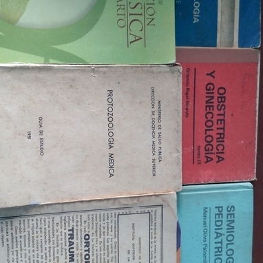 Se vende libros de medicina - Img 123266893