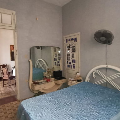 REBAJA: APARTAMENTO DE 3 CUARTOS EN VEDADO - Img 113708196