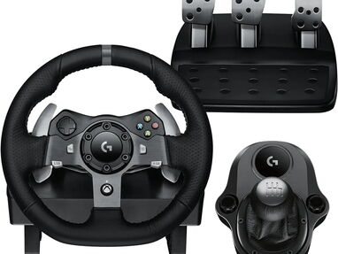 Simulador de carro, conduccion, Logitech g920 con timon, pedales y palanca de cambios - Img main-image