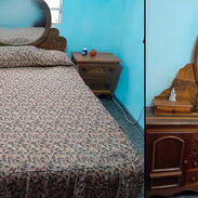 Juego de Cuarto en Venta: ¡Elegancia Natural para tu Dormitorio!  •	Material de Primera: Hecho de majagua azul veteada, - Img 46086334
