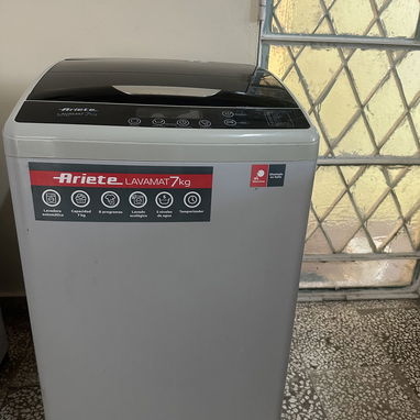 Lavadora automática de uso en buen estado 200 usd - Img 119222902