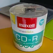Busco cd maxell - Img 53826283