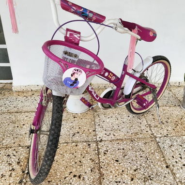 Vendo bicicleta de niña ( poco uso). - Img 123065648