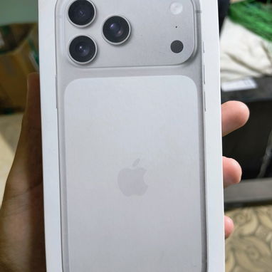 iPhone 17 pro max SIM física - 3/4