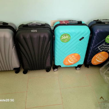 Maleta nueva recién traída - Img 120377423