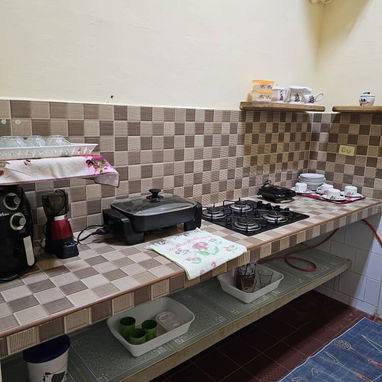 Apartamento en el Vedado en bajos. Zona de las letras - 5/10