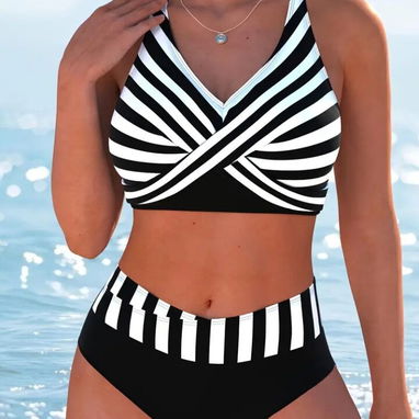 Trusas, bikinis, pareos - Img 123182703