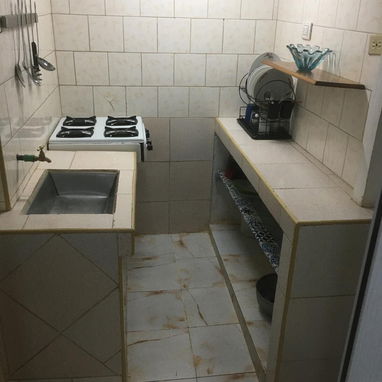 🏠 SE ALQUILA APARTAMENTO EN EL VEDADO – LA HABANA  📍 Excelente ubicación: calle 11 entre 20 y 22, Vedado - 8/10