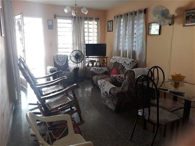 Casa en venta en el Cotorro La Habana - Img 54539902