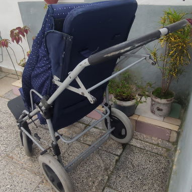 Silla de ruedas especial - 3/5