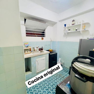 🏢 ¡SE VENDE APARTAMENTO EN EL CORAZÓN DEL VEDADO‼️ - 4/10
