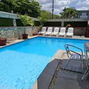 Casa Janet con piscina, 5 habitaciones para 18 personas, 50 metros del mar y paneles solares. Whatssap 5 2959440 - Img 55050577