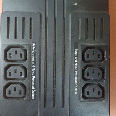 Back Up Marca TRIPP LITE AVR550U 550VA Ultracompact AVR Sistema UPS interactivo en línea con puerto USB - 2/2