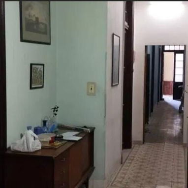 Venta de apartamento en el vedado ( necesita reparación) - Img 106974184