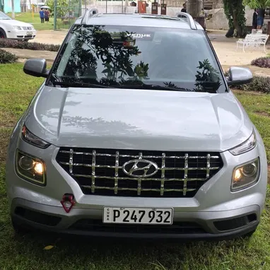 Vendo o negocio Hiundai Venue 2023 Automático muñeco de LLipe sin defectos - Img 102845873
