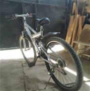 Vendo bicicleta Mountain Bike Gris - Img 45891723
