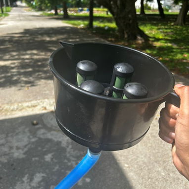 Embudo de cuatro filtro que sirve para separar el agua del aceite ,gasolina o petróleo - Img 120510708