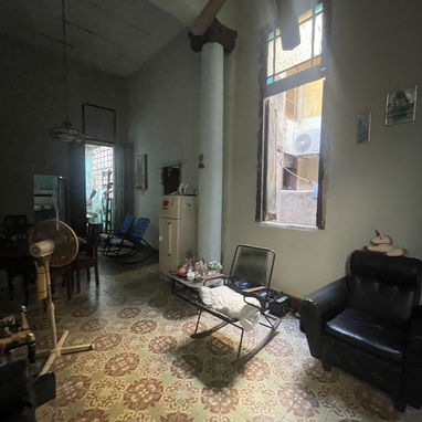 Apartamento en 2 piso en centro habana - Img 120659573
