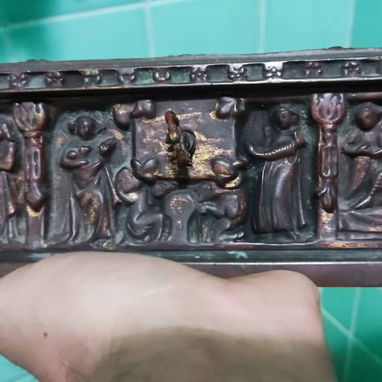 Vendo cofre joyero antiguo de bronce - Img 127790034