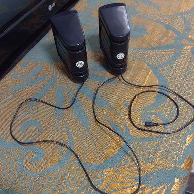 Speakers para computadora - 2/4