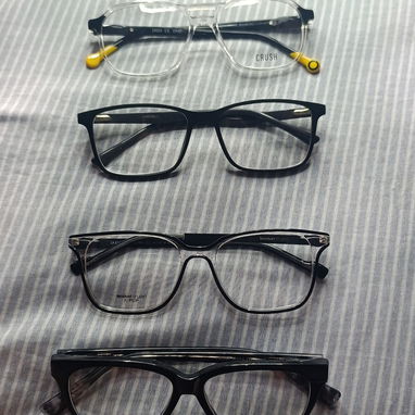 Espejuelos graduados y lentes de contacto - 2/5