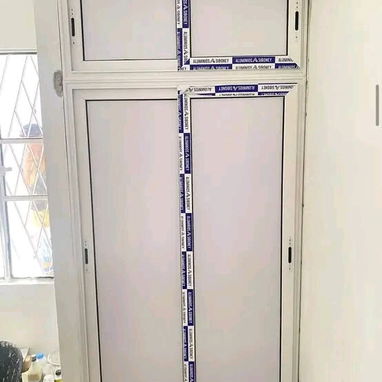Se realizan trabajo de carpintería de aluminio y cristalería directamente con el dueño - Img 123170719