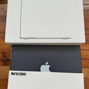 Apple MacBook Aire chip Apple M2 13 pulgadas - Img 45306008