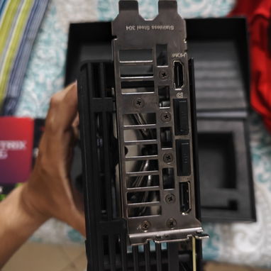 Tarjeta de video ASUS ROG Strix 4060ti belleza de tarjeta 🥵🔥💪🏻 - Img 124771455
