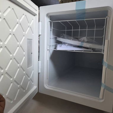 Nevera 3.5 pies Royal color Blanca, cerradura y luz en la tapa precio $265 USD Transporte incluido Factura y garantía - Img 125824653
